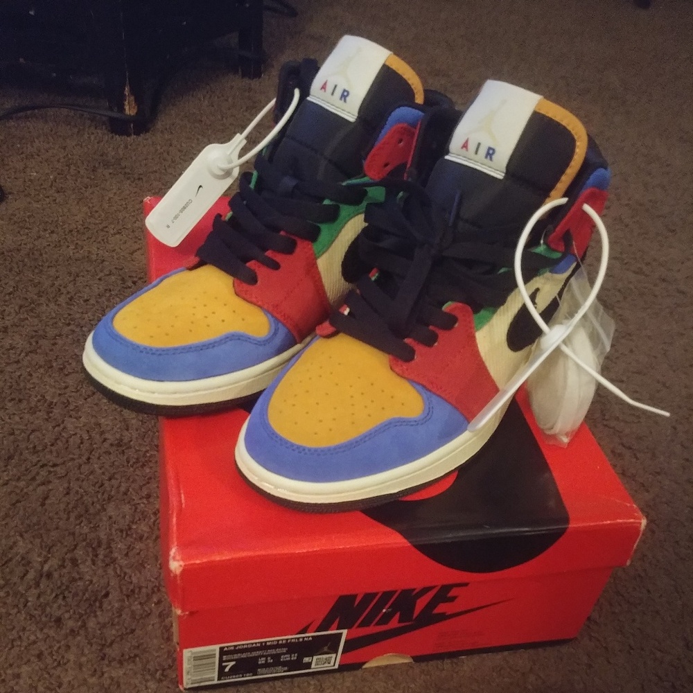 AJ1 x Blue the Great "Fearless"